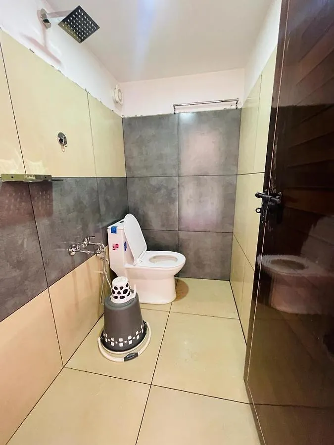 Glamping Mushroom Villa Meppadi